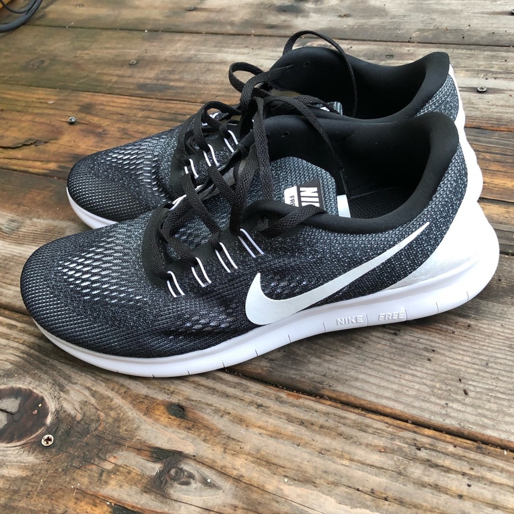 NIKE FREE RUN H BLACK WHITE MENS RUNNING SHOE